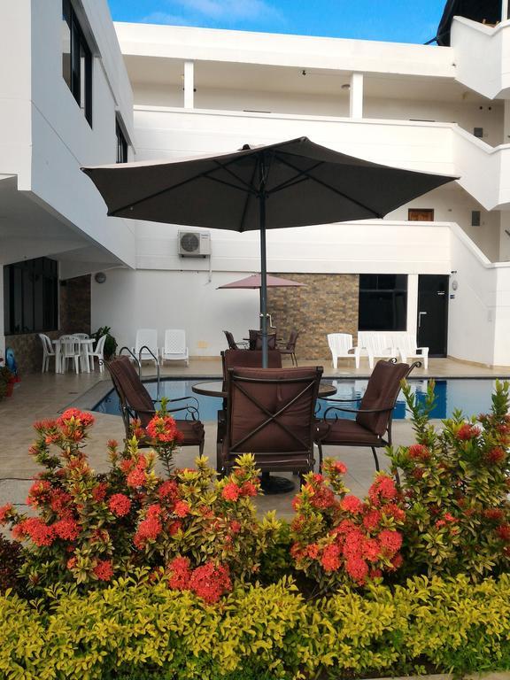 Buenavista Place Hotel Bahia de Caraquez Buitenkant foto