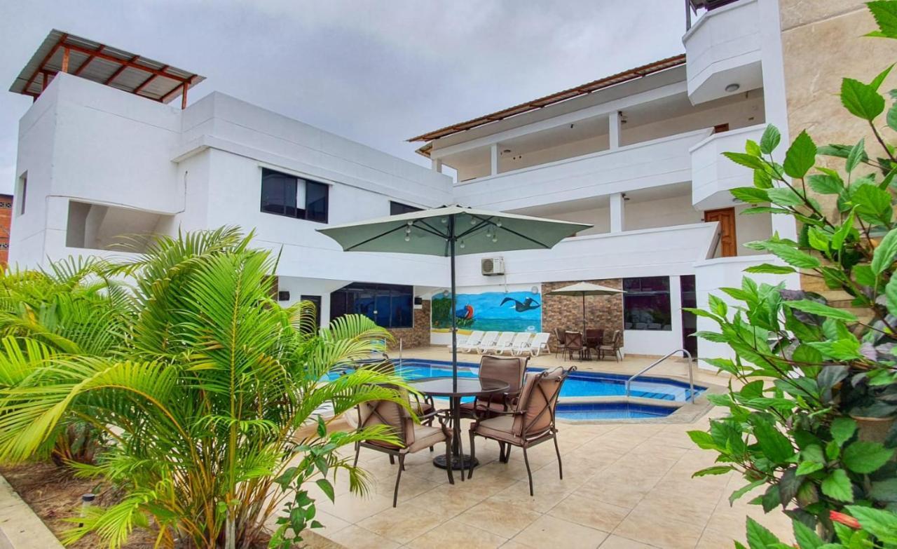 Buenavista Place Hotel Bahia de Caraquez Buitenkant foto
